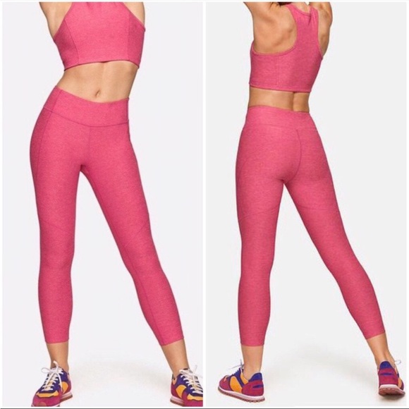 Outdoor Voices 3/4 warm up leggings in flamingo pink. Size small - Picture 3 of 13